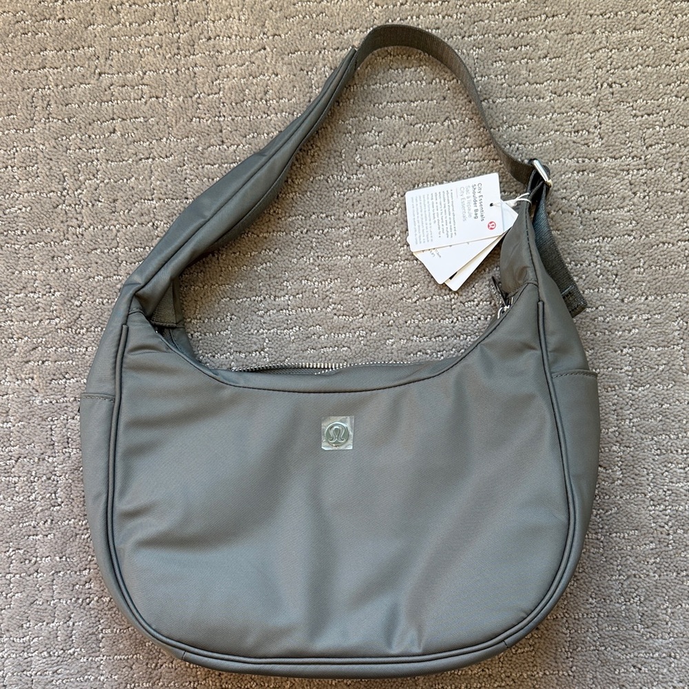 Lululemon City Essentials Shoulder Bag